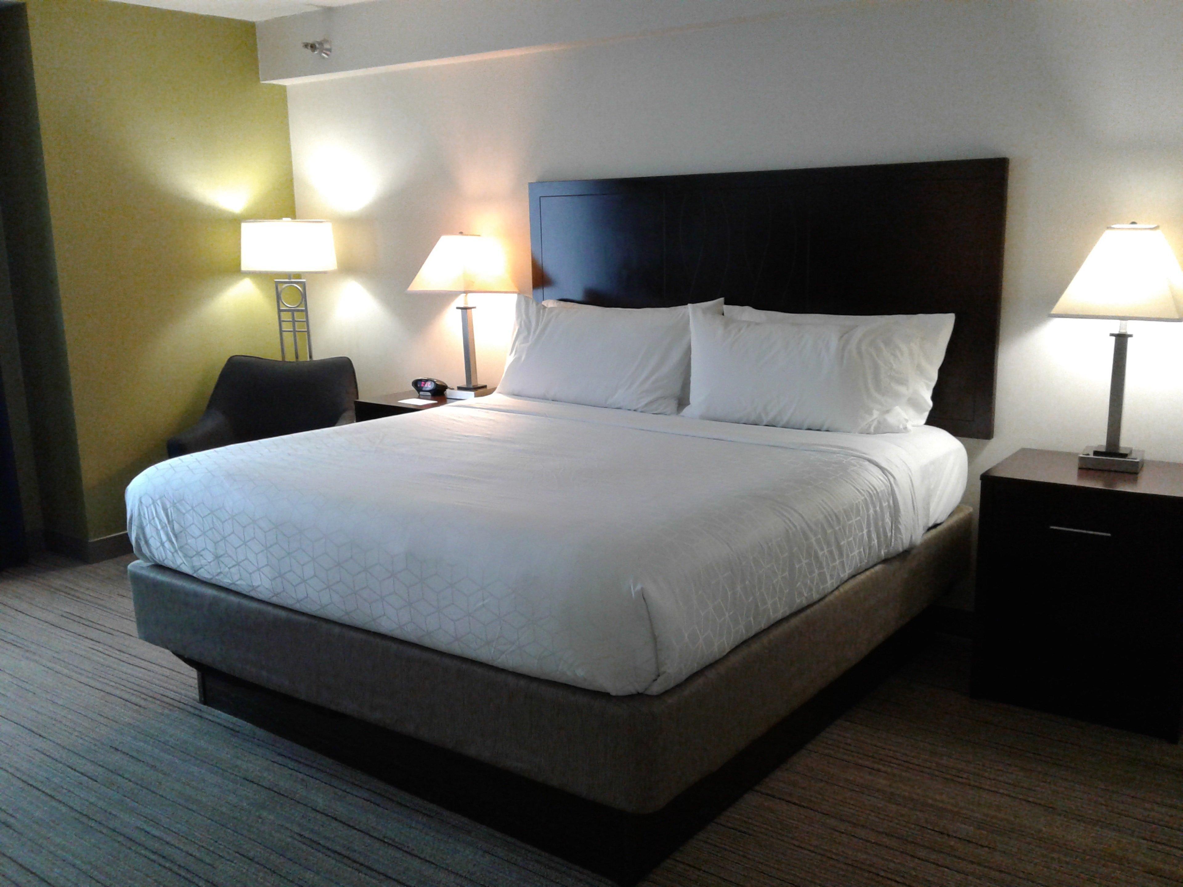 Holiday Inn Express And Suites Pittsburgh West Mifflin By Ihg Exterior photo